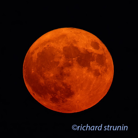 Smoky full moon1